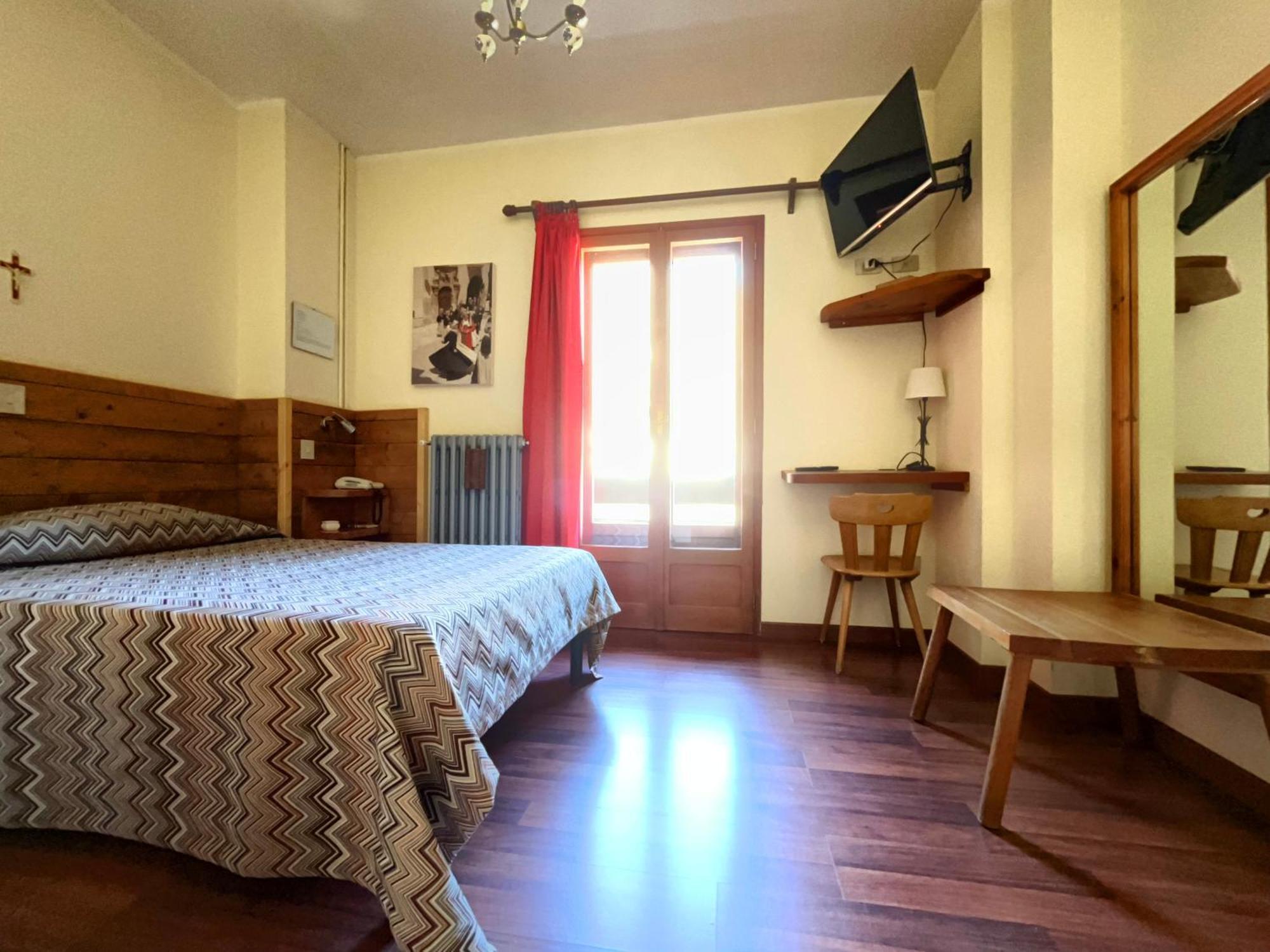 Hotel Garni Mille Pini Scanno Ngoại thất bức ảnh